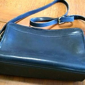 Black coach shoulder bag